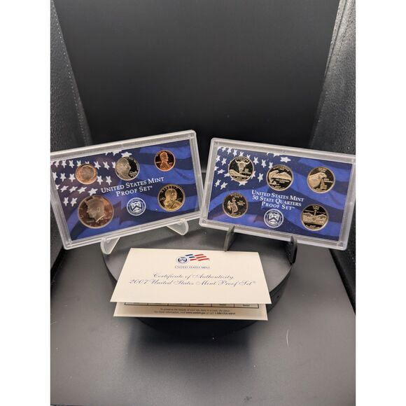 2007 U.S. Mint Proof Set – 10 Coins - Picture 2 of 2